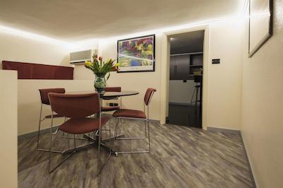 رسیدنس ساکسهی