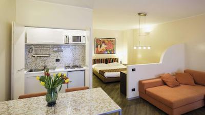 رسیدنس ساکسهی