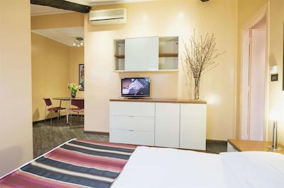 رسیدنس ساکسهی