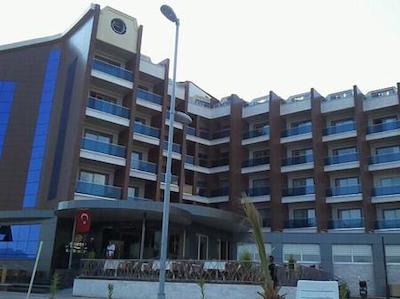 مهتاپ بیچ هتل