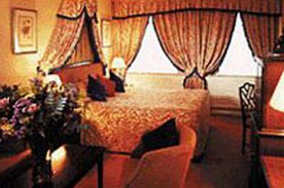 فلمینگز مفیر هتل