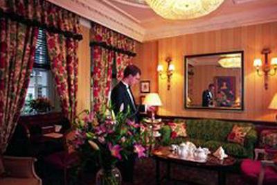 فلمینگز مفیر هتل