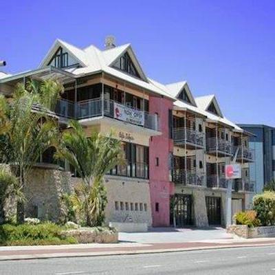 سانمون بوتیک ریزرت