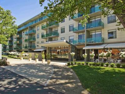 د سبل لاونسستون