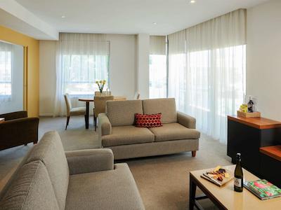 د سبل لاونسستون