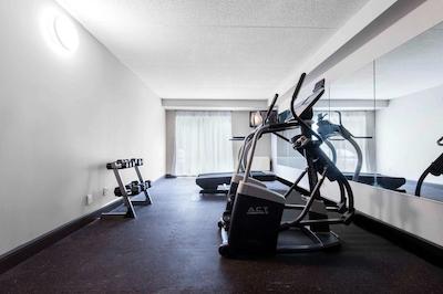 کمفرت این آیرپرت نرد ب