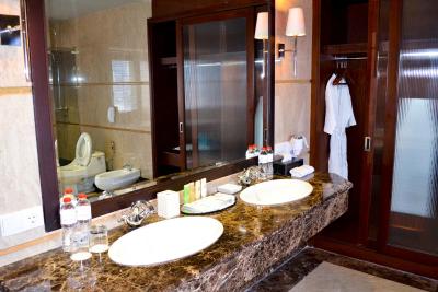 پارک رجیز ارین کمانگ