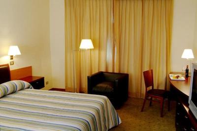 هتل مرکور سانتیاگو سنترو