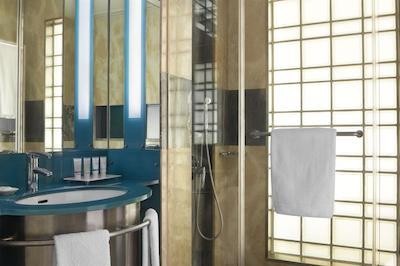 فور پوینتز بای شراتون ل وردون