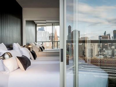 کوای وست سویتز ملبورن