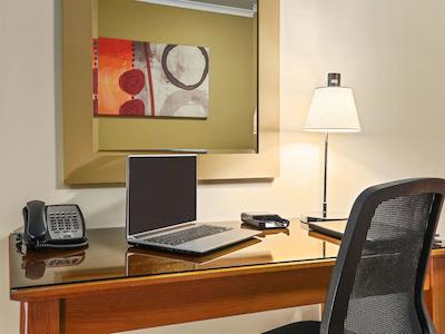 ایبیز استیلز پرت ماککواری هتل