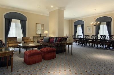 د فیرمنت اُلیمپیک هتل