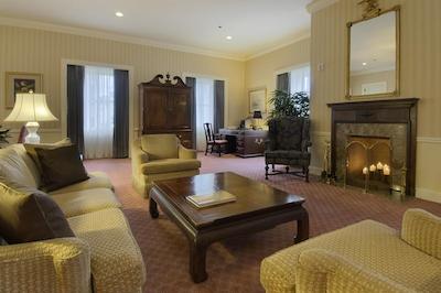 د فیرمنت اُلیمپیک هتل