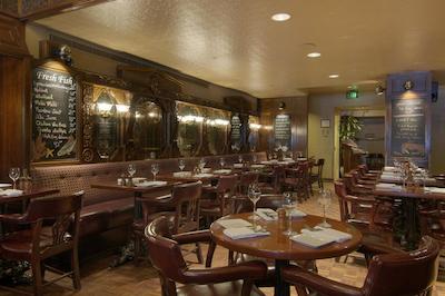 د فیرمنت اُلیمپیک هتل