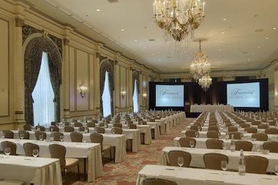 د فیرمنت اُلیمپیک هتل