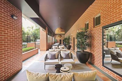 ادینا اپارتمنت هتل اسیدنی سوری هیلز