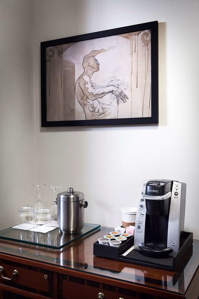 د لگان فیلادلفیا کوریو کالکشن بای هیلتون