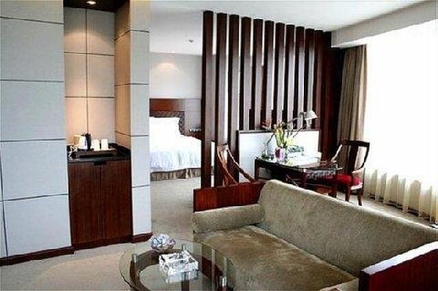 گراند اسکیلایت گاردن شنزهن