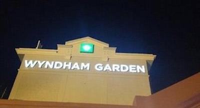 وایندهام گاردن نو اُرلینز آیرپرت