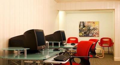 وایندهام گاردن نو اُرلینز آیرپرت