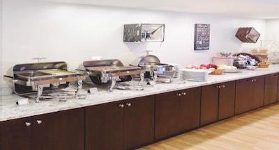 وایندهام گاردن نو اُرلینز آیرپرت