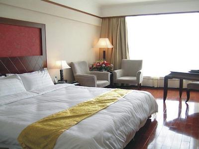 گولدن لوستر