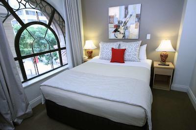 د مانر اپارتمنت هتل