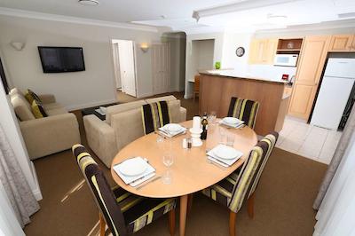 د مانر اپارتمنت هتل