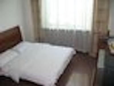 سوپر 8 جین بائو جوی