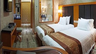 سی سی ای سی سی پلازا