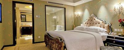 سی سی ای سی سی پلازا