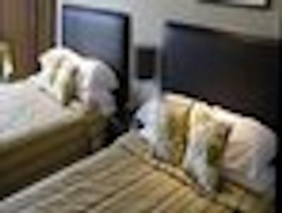 دیستینکشن ت اناو هتل اند ویلاز