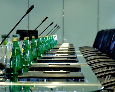 د وستین تیپی