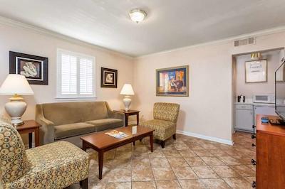 د نو اُرلینز کورتیارد هتل