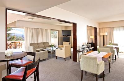 شراتون اسالتا هتل