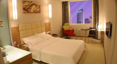 اُرینت سانسید هتل