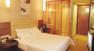 اُرینت سانسید هتل