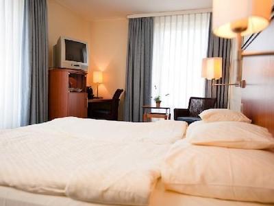 داز کارلز هتل