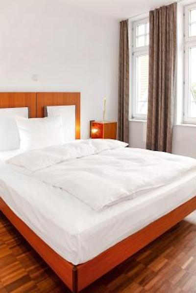 هپر هتل است انتونیوز