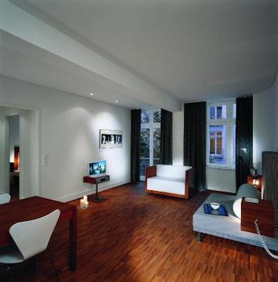 هپر هتل است انتونیوز