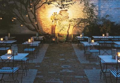 هپر هتل است انتونیوز