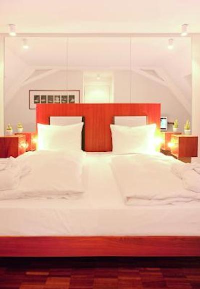 هپر هتل است انتونیوز