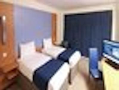 رامادا لندن نرد م1