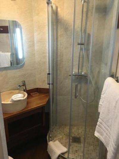 گرین هتل پاریز