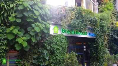 گرین هتل پاریز