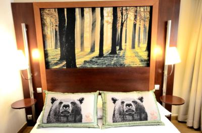 گرین هتل پاریز