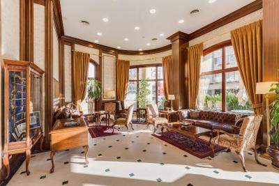 گوردیون هتل