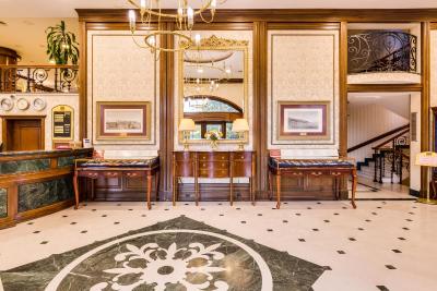 گوردیون هتل