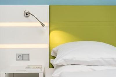 بست وسترن هتل سیندلفینجن سیتی