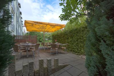 بست وسترن هتل سیندلفینجن سیتی